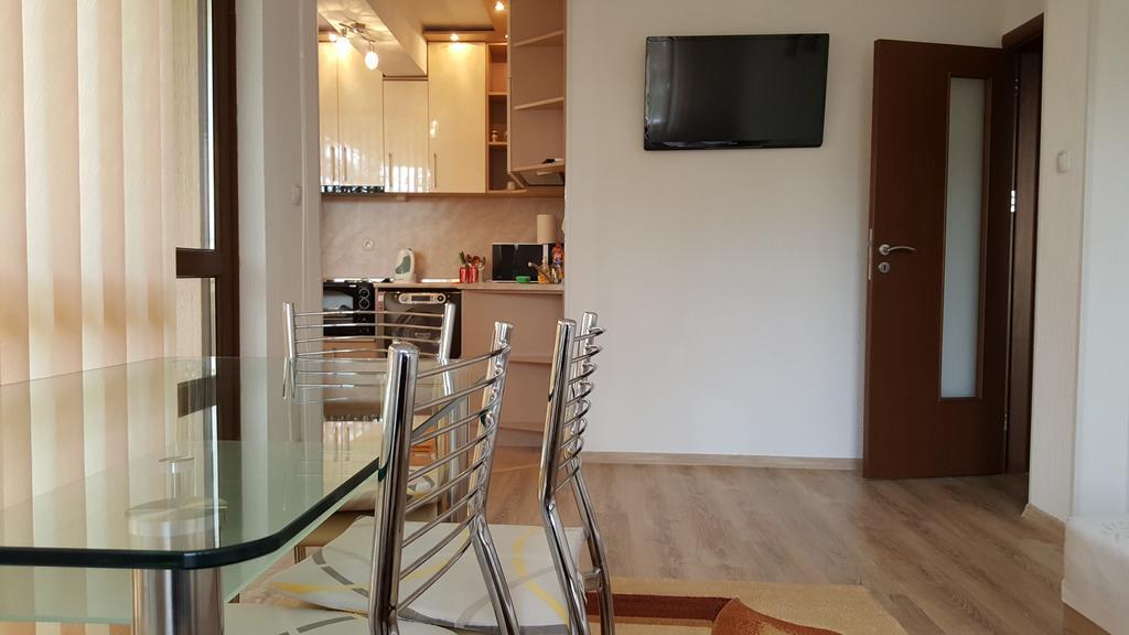 Д И В 1 - D & V 1 Apartment Sandanski Bagian luar foto